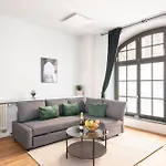Homely - Central, Spacious, Rosenthaler Platz I Cafe Apartamento *