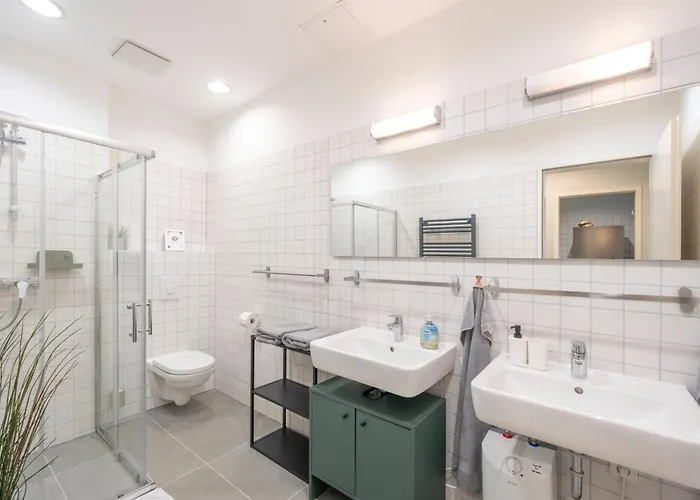 Homely - Central, Spacious, Rosenthaler Platz I Cafe