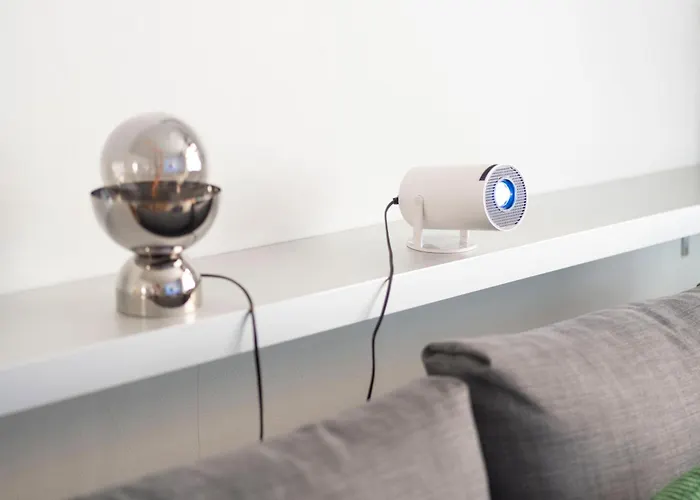 Homely - Central, Spacious, Rosenthaler Platz I Cafe Apartamento Berlín