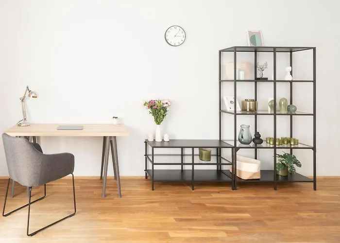 アパート Homely - Central, Spacious, Rosenthaler Platz I Cafe ベルリン