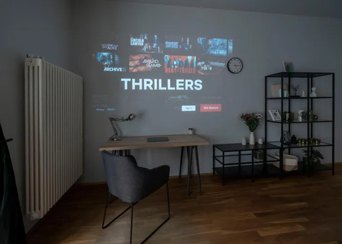 Апартаменты Homely - Central, Spacious, Rosenthaler Platz I Cafe