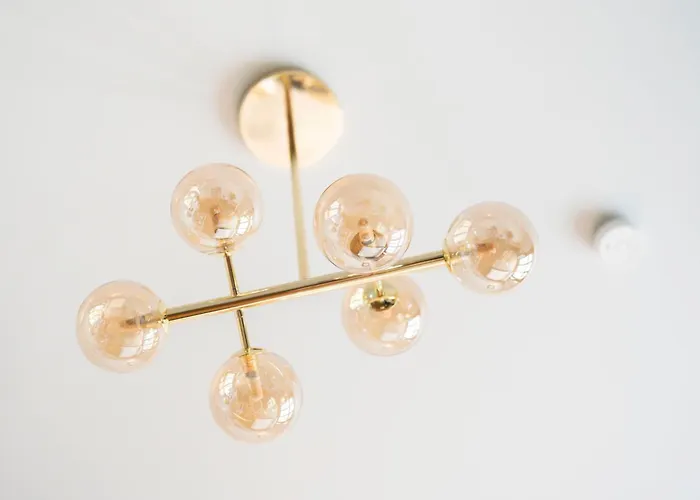 Homely - Central, Spacious, Rosenthaler Platz I Cafe Апартаменты *